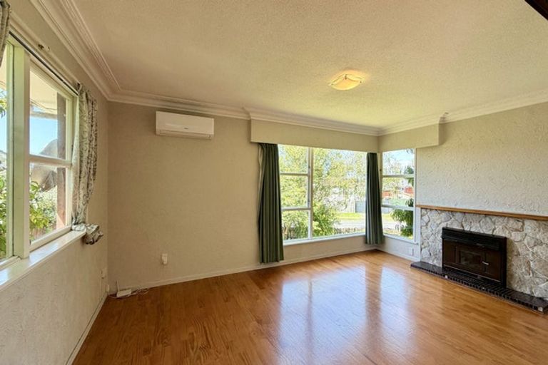 Photo of property in 10 Wordsworth Road, Manurewa, Auckland, 2102