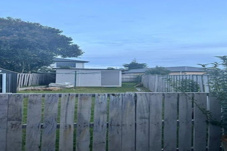 Photo of property in 4/87 Wallace Road, Papatoetoe, Auckland, 2025