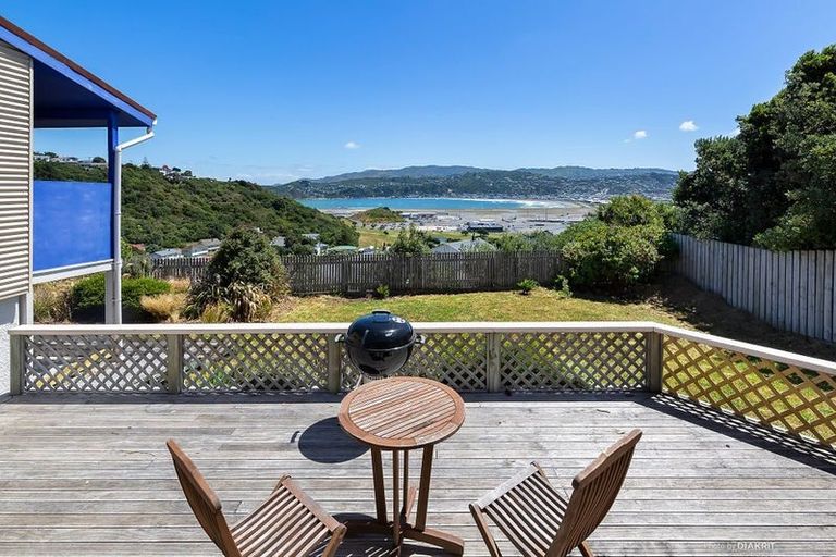 Photo of property in 7 Tukanae Street, Strathmore Park, Wellington, 6022