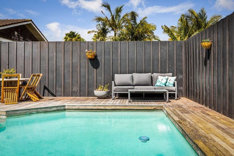 Photo of property in 16a Matuhi Rise, Henderson, Auckland, 0612