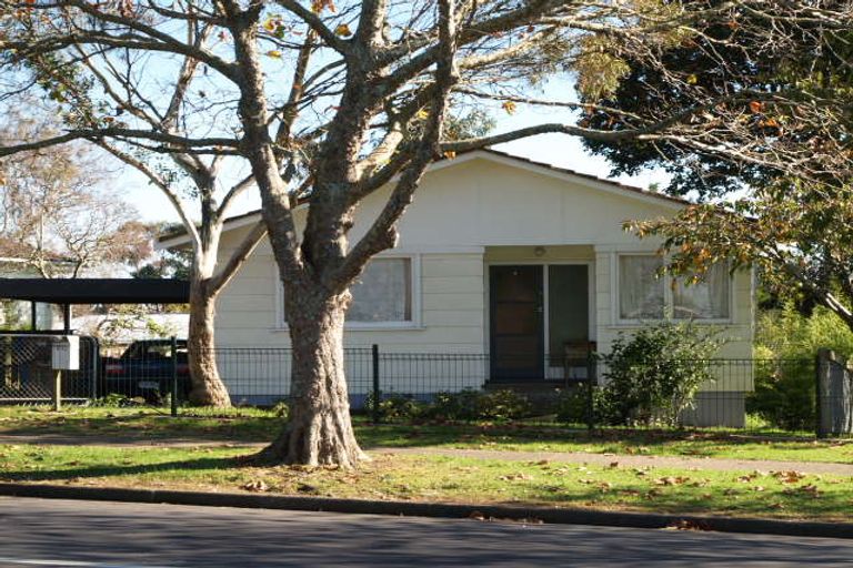 Photo of property in 305 Buckland Road, Mangere East, Auckland, 2024