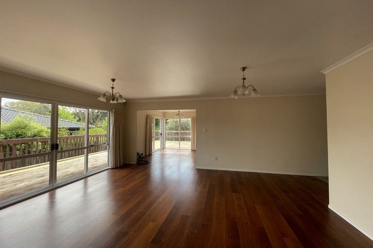 Photo of property in 16 Amherst Place, Albany, Auckland, 0632
