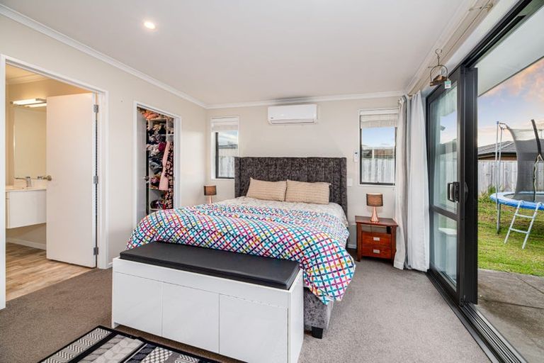 Photo of property in 12 Turpin Road, Riverhead, 0820