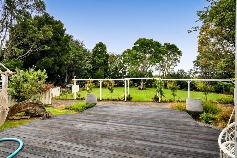 Photo of property in 330 Kelly Road, Lepperton, New Plymouth, 4373