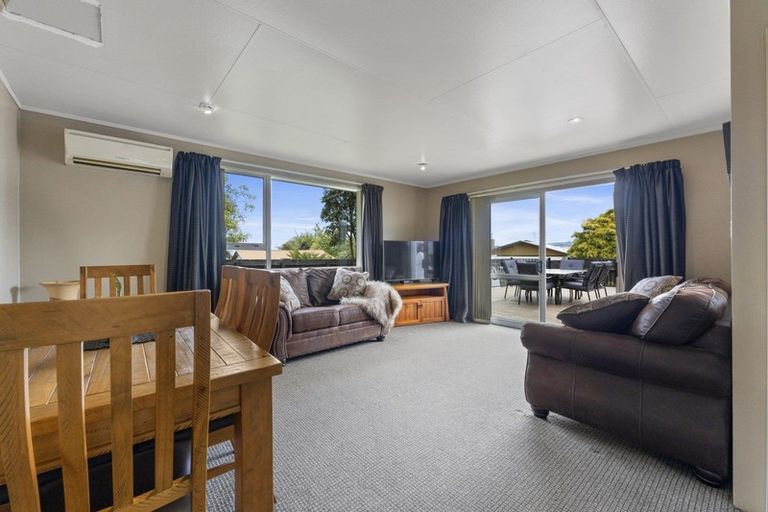 Photo of property in 70 Hyde Avenue, Richmond Heights, Taupo, 3330