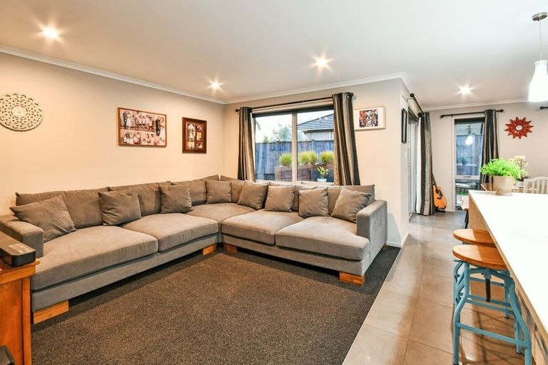 Photo of property in 135 Hillpark Drive, Pokeno, 2402