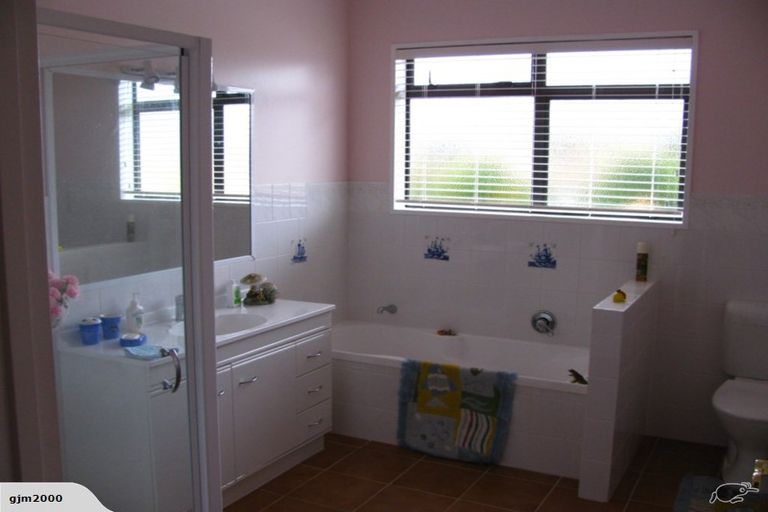 Photo of property in 37c Carlyle Street, Leamington, Cambridge, 3432