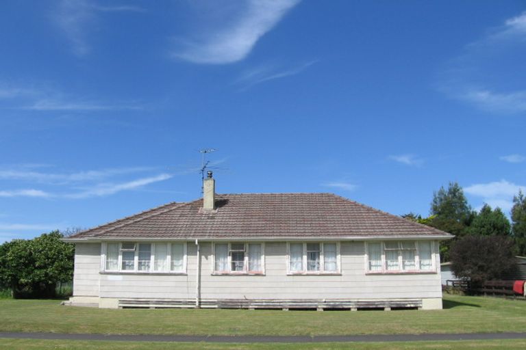Photo of property in 14 Totara Street, Te Hapara, Gisborne, 4010