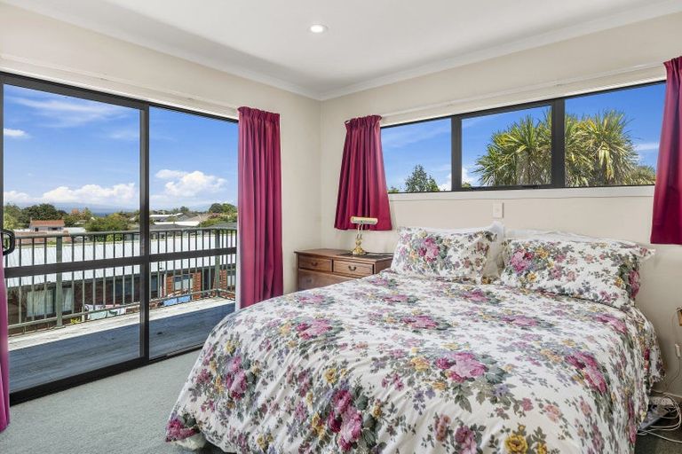 Photo of property in 27 Vaucluse Drive, Nukuhau, Taupo, 3330