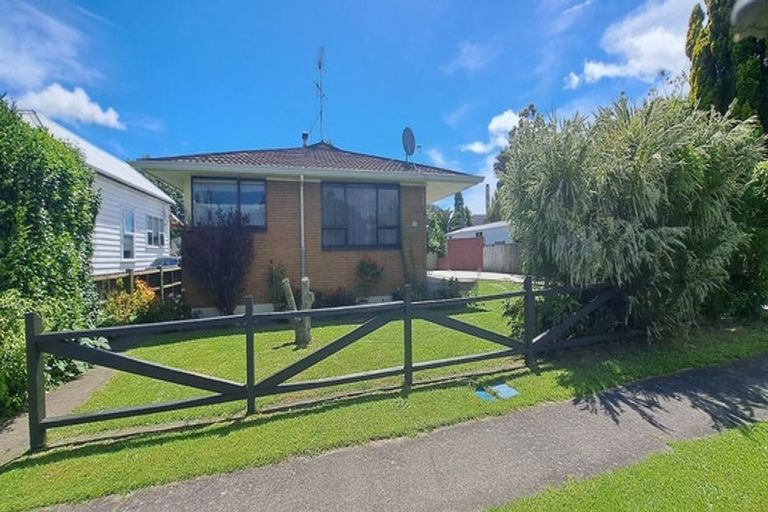 Photo of property in 69a Hakanoa Street, Huntly, 3700