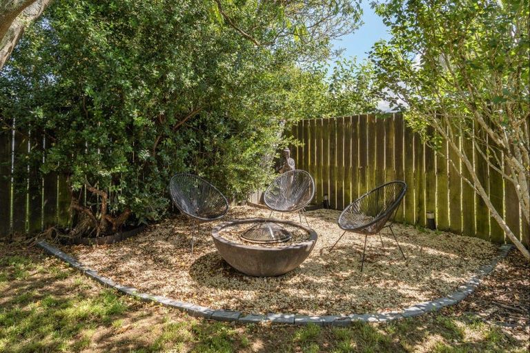 Photo of property in 422 High Street South, Carterton, 5713