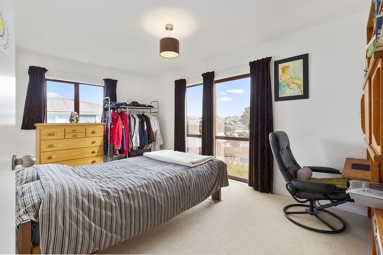 Photo of property in 26 Omapere Street, Waitangirua, Porirua, 5024