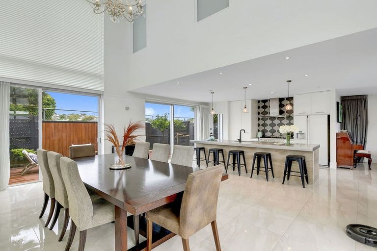 Photo of property in 13a Main Road, Titahi Bay, Porirua, 5022