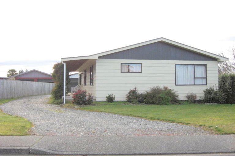 Photo of property in 28 Gunn Street, Te Anau, 9600