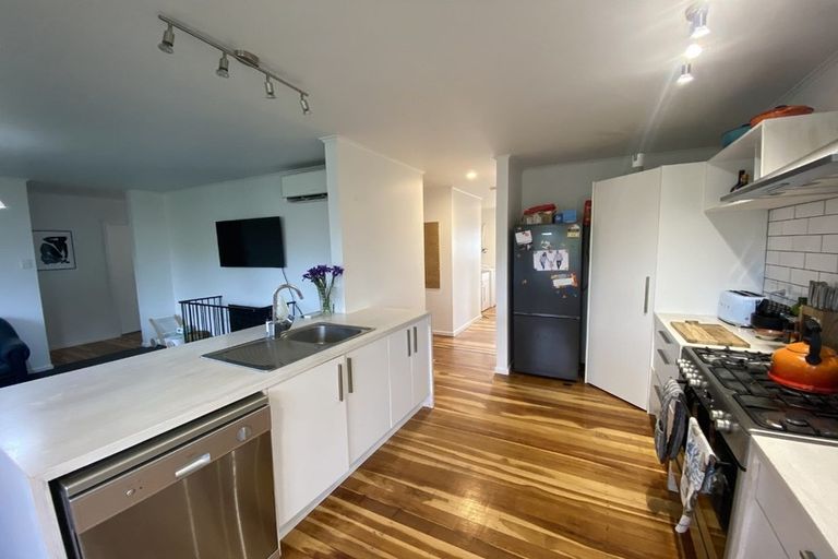 Photo of property in 3 Upham Street, Havelock North, 4130