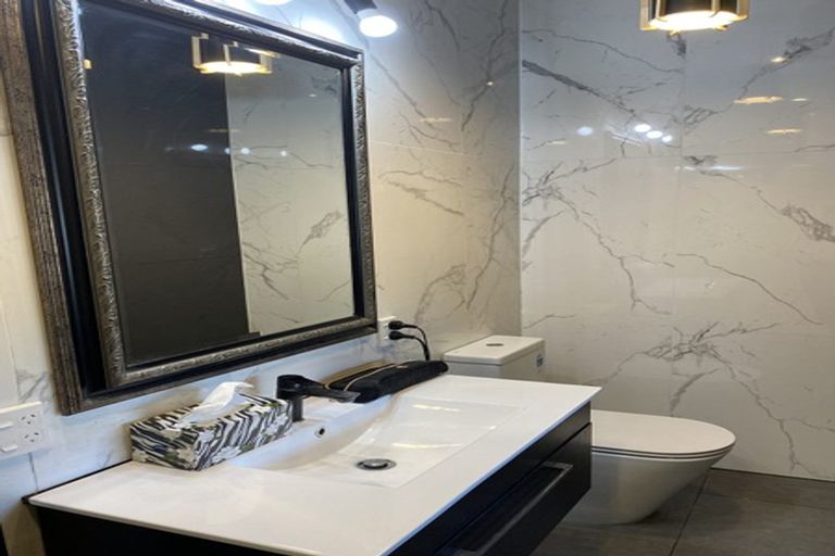 Photo of property in 112 Upper Fitzherbert Road, Wainuiomata, 5373