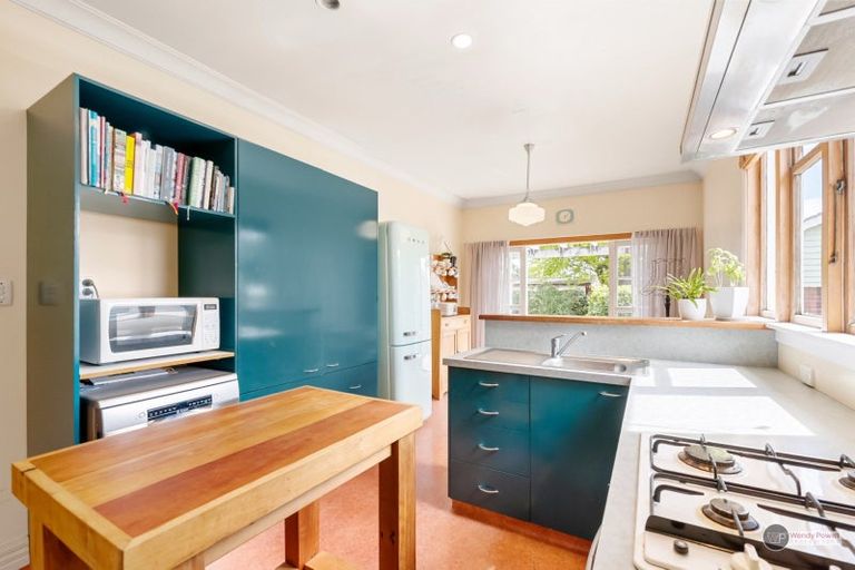 Photo of property in 7 Pitt Street, Moera, Lower Hutt, 5010