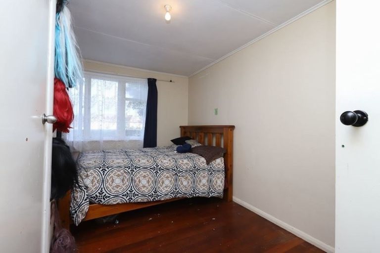 Photo of property in 22 Willis Street, Bader, Hamilton, 3206