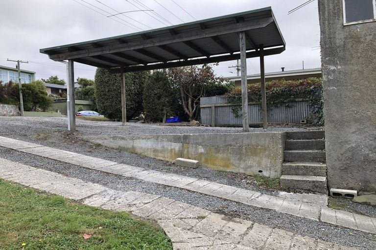 Photo of property in 65 Wilson Road, Balclutha, 9230