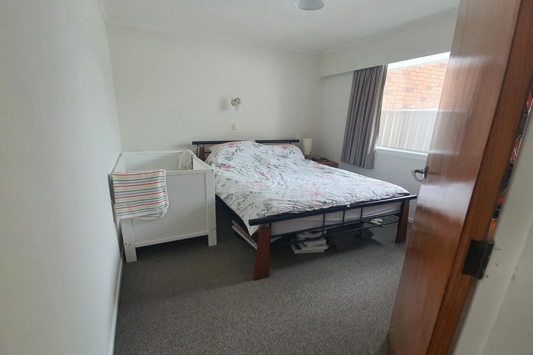 Photo of property in 120 Kings Crescent, Hutt Central, Lower Hutt, 5010
