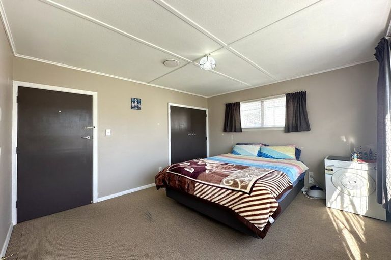 Photo of property in 57 Fraser Crescent, Elderslea, Upper Hutt, 5018