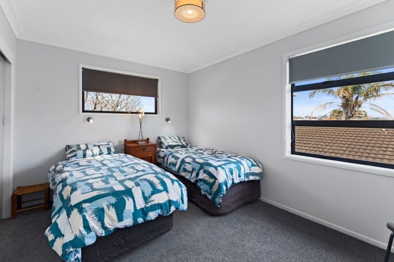 Photo of property in 18 Andrew Place, Otumoetai, Tauranga, 3110