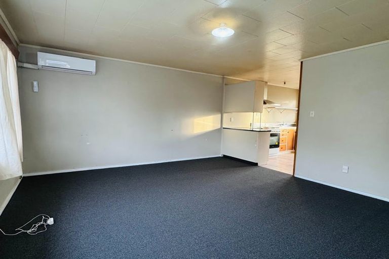 Photo of property in 3/9 Oxford Road, Manurewa, Auckland, 2102