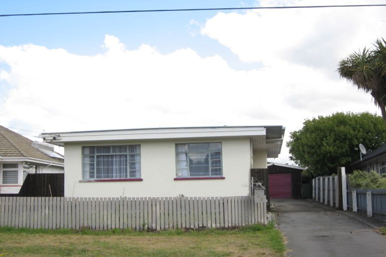 Photo of property in 468 Linwood Avenue, Woolston, Christchurch, 8062