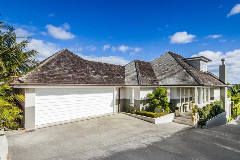 Photo of property in 306 Hurstmere Road, Takapuna, Auckland, 0622