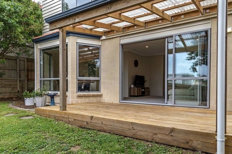 Photo of property in 4b Voyager Drive, Gulf Harbour, Whangaparaoa, 0930