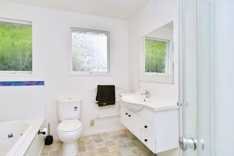 Photo of property in 44b King Street, Rangiora, 7400