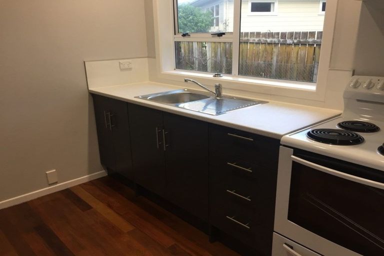 Photo of property in 1/10 Olympic Place, Papakura, 2110