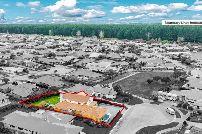 Photo of property in 17 Wisteria Place, Parklands, Christchurch, 8083