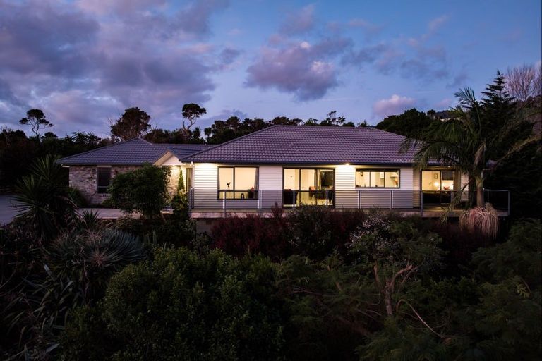 Photo of property in 44 Darch Point Road, Whangarei Heads, Whangarei, 0174