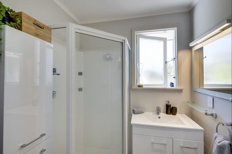 Photo of property in 513 Main North Road, Bay View, Napier, 4104