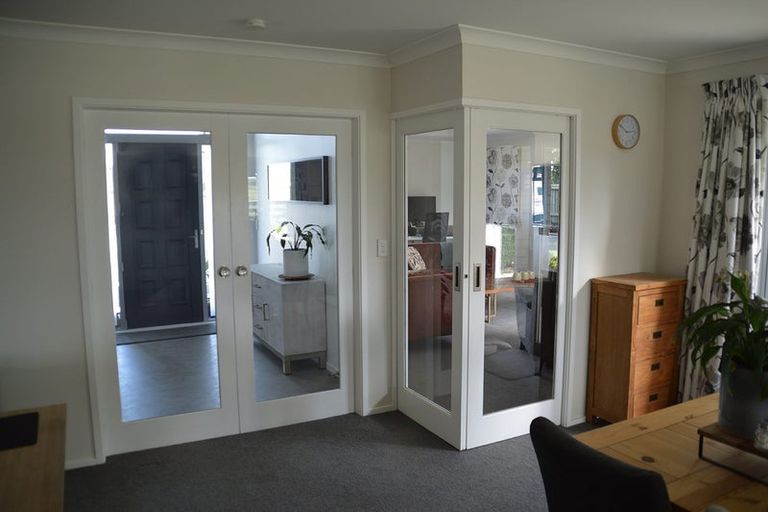 Photo of property in 59 Huntingdon Drive, Rangiora, 7400