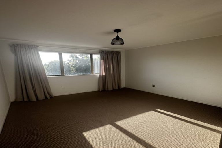 Photo of property in 2/33 Golf Road, Mount Maunganui, 3116