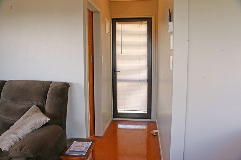 Photo of property in 5 Inca Place, Snells Beach, 0920