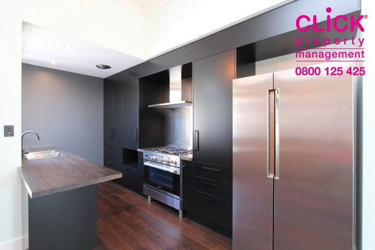 Photo of property in 23 Maitland Street, Dunedin Central, Dunedin, 9016