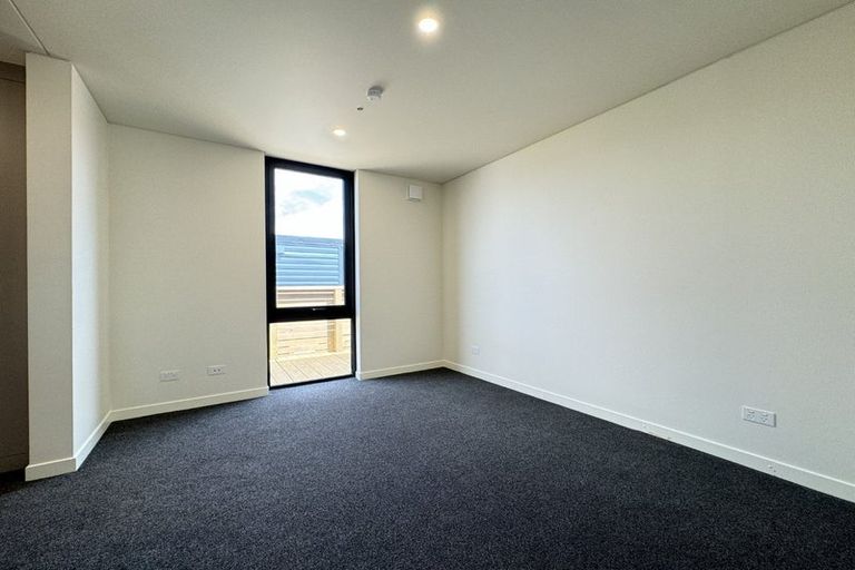 Photo of property in 60c Sydney Street, Petone, Lower Hutt, 5012