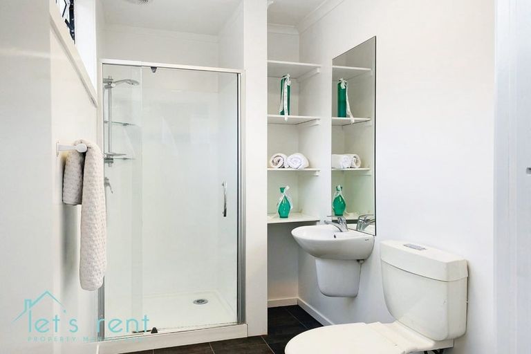 Photo of property in 12 Friesian Drive, Mangere, Auckland, 2022