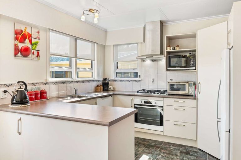 Photo of property in 22a Stafford Street, Waitara, 4320