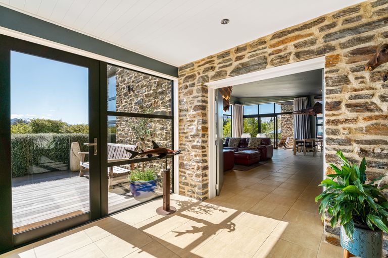 Photo of property in 695a Aubrey Road, Albert Town, Wanaka, 9305