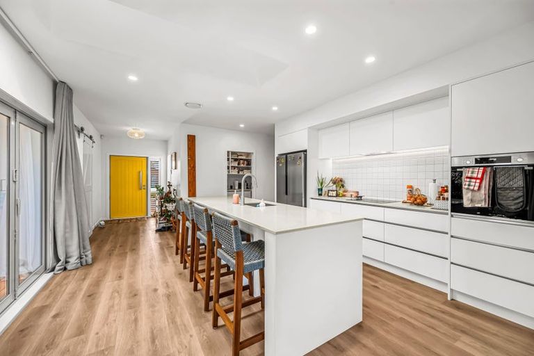 Photo of property in 47 Pelorus Avenue, Poraiti, Napier, 4112