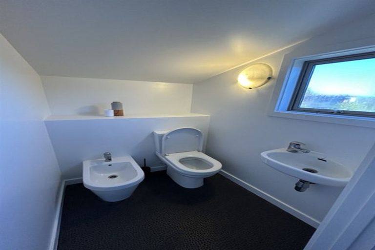 Photo of property in 73 Grafton Street, Waltham, Christchurch, 8011