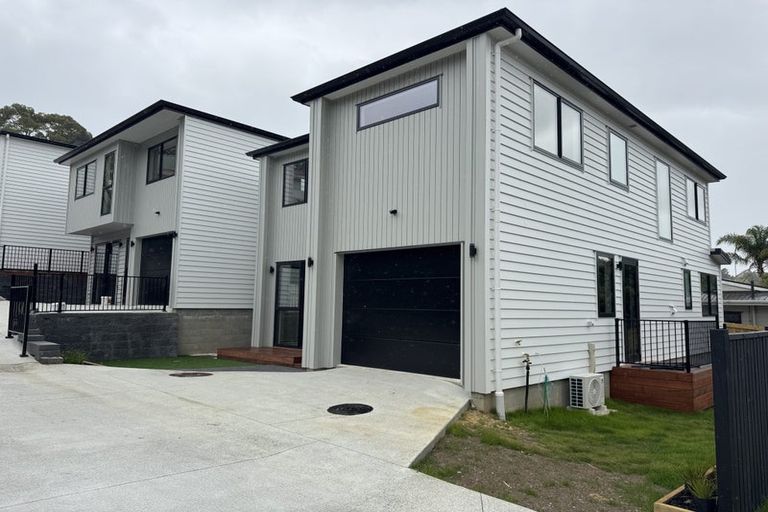 Photo of property in 3a Newstead Avenue, Browns Bay, Auckland, 0632