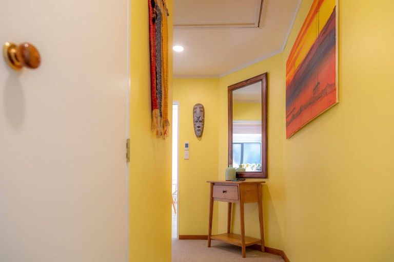Photo of property in 11b Norrie Avenue, Raglan, 3225