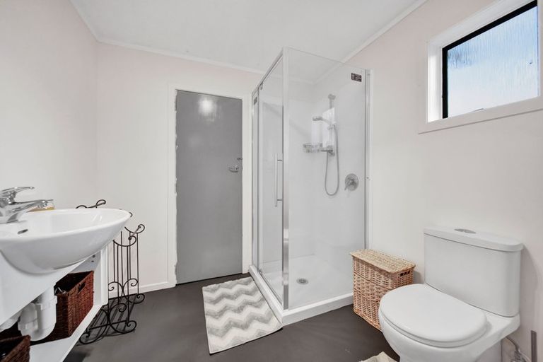 Photo of property in 4 George Street, Eltham, 4322