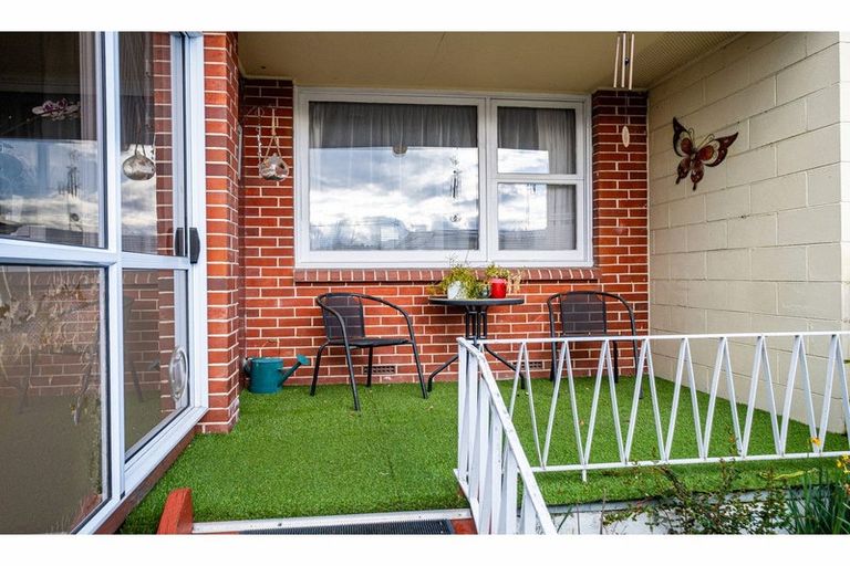 Photo of property in 2/53 Douglas Street, Highfield, Timaru, 7910