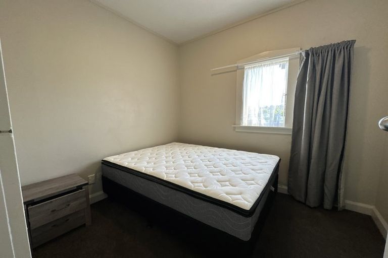 Photo of property in 227 Victoria Avenue, Hokowhitu, Palmerston North, 4410